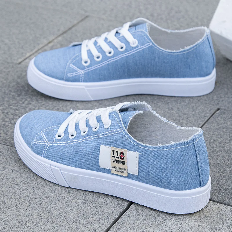 Men'S Shoes In Style - Damskie płócienne sneakersy na wiosnę i
