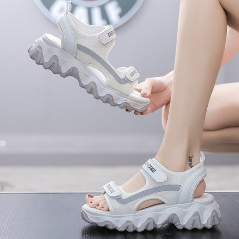 Damskie sportowe sandały w kor – Velcro Strap Sandal recenzja i cena