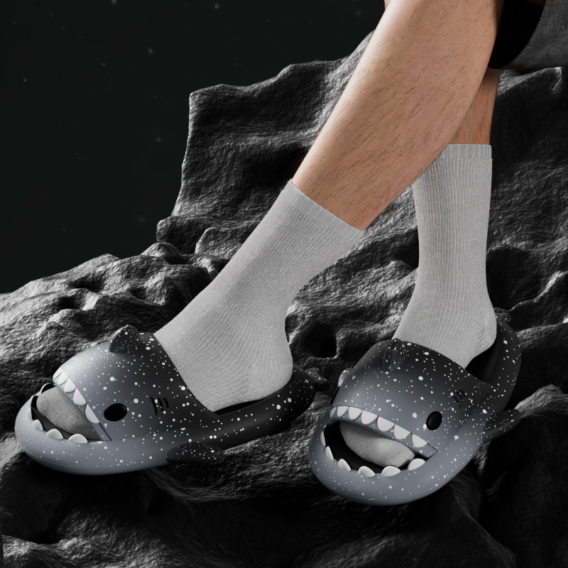 Cute Cartoon Shark kapcie dla  – Men'S Shoes In Style recenzja i cena