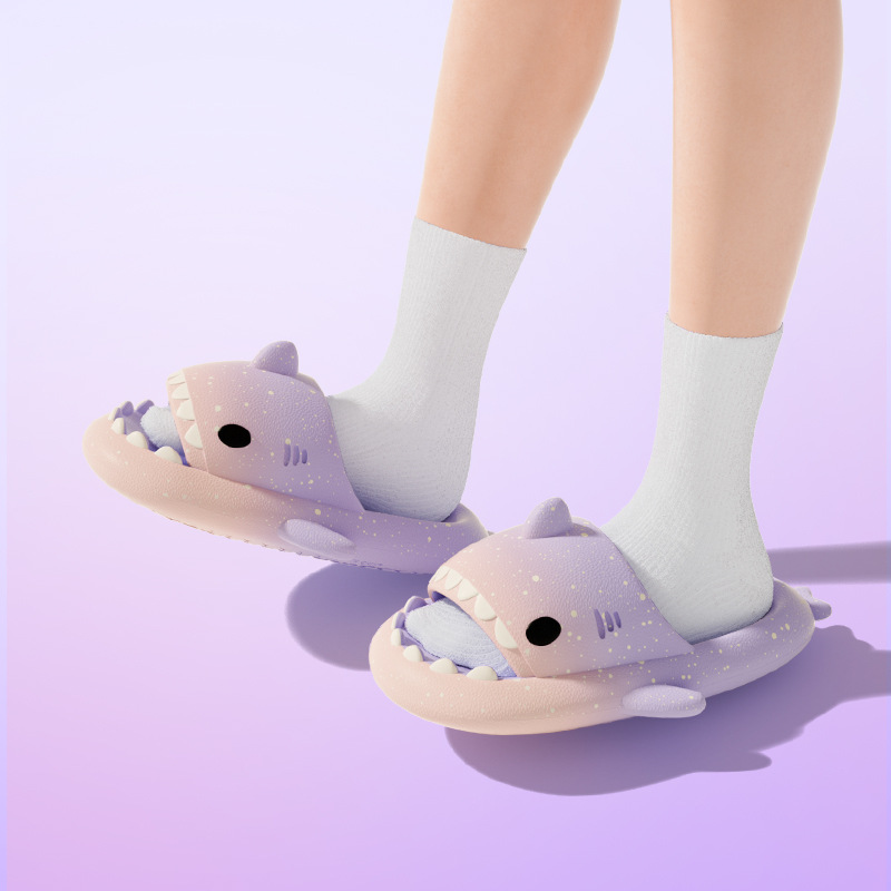 Cute Cartoon Shark kapcie dla  – Men'S Shoes In Style recenzja i cena