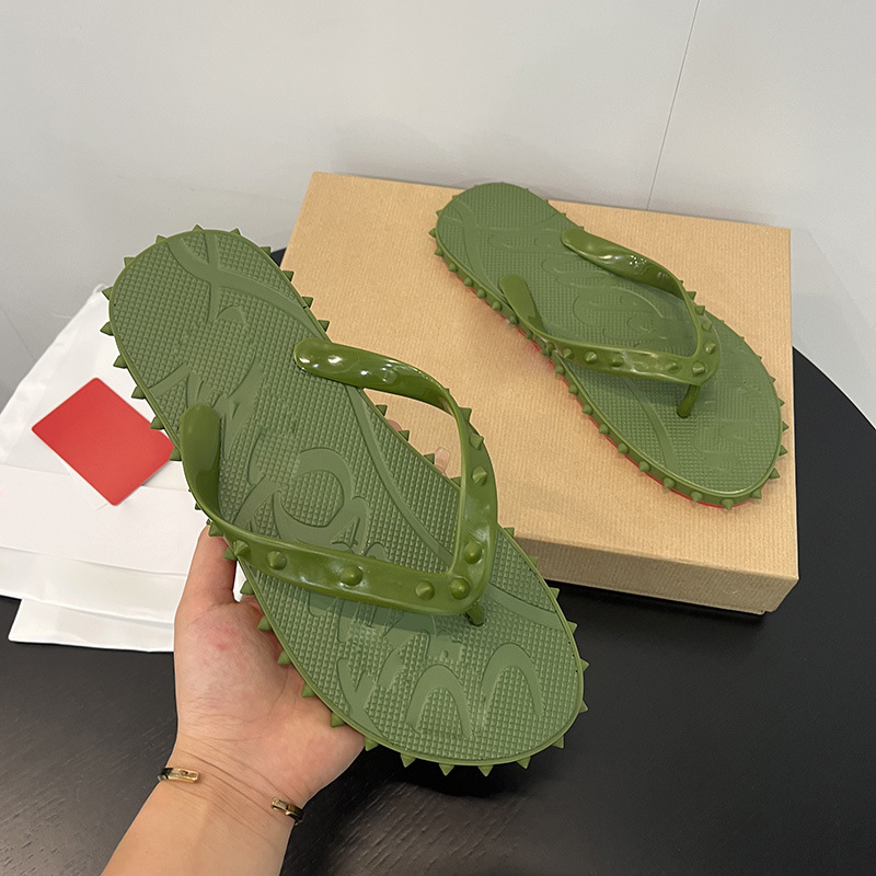 Nowe męskie klapki z czerwoną  – Men Shoes Red Tape recenzja i cena